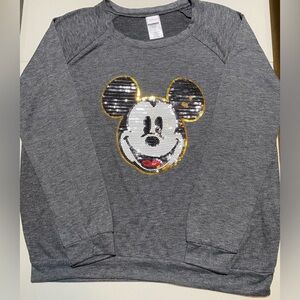 Disney SEQUIN Mickey Mouse ADORABE Gray Lg Sleeve Light Weight Junior XL Sweater